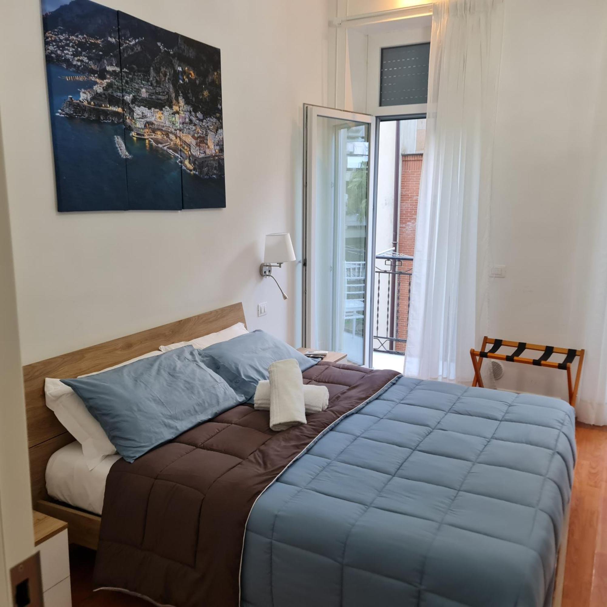 סלרנו Mare Fuori B&B חדר תמונה