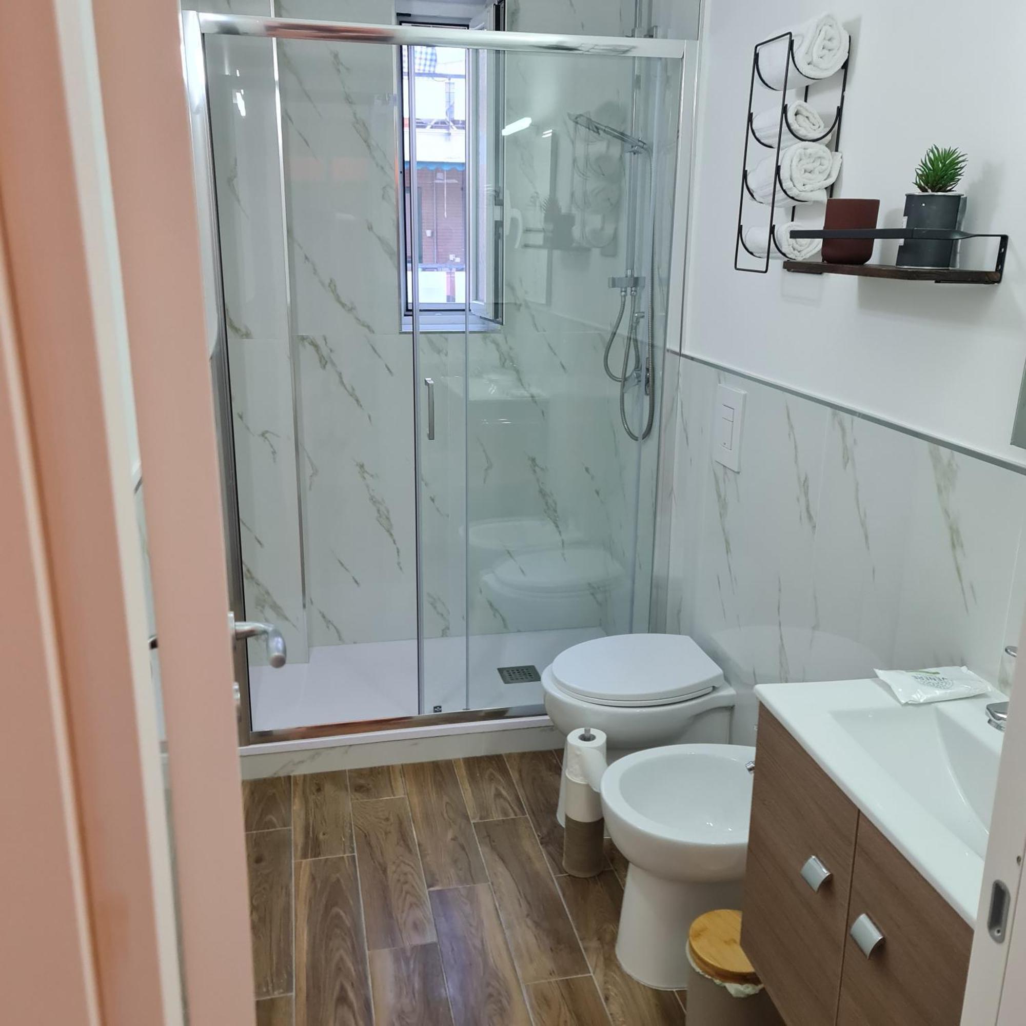 סלרנו Mare Fuori B&B חדר תמונה
