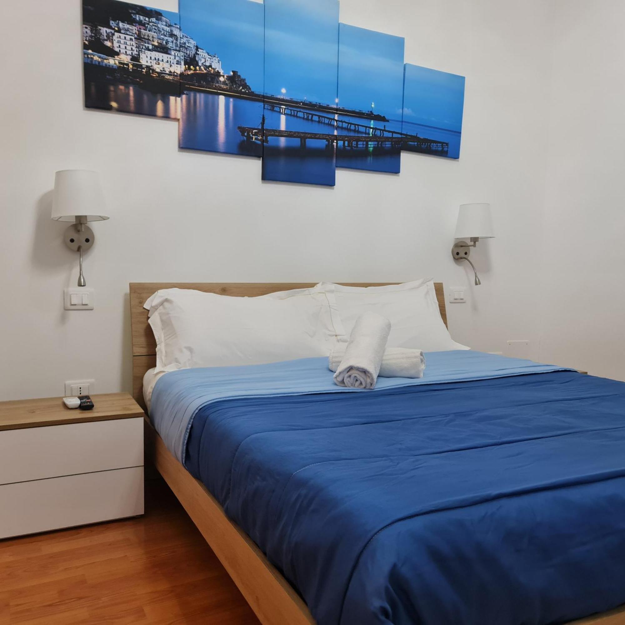 סלרנו Mare Fuori B&B חדר תמונה